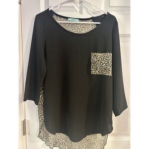 Black and Leopard print Top